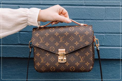 fake and real louis vuitton bag|louis vuitton counterfeit bag.